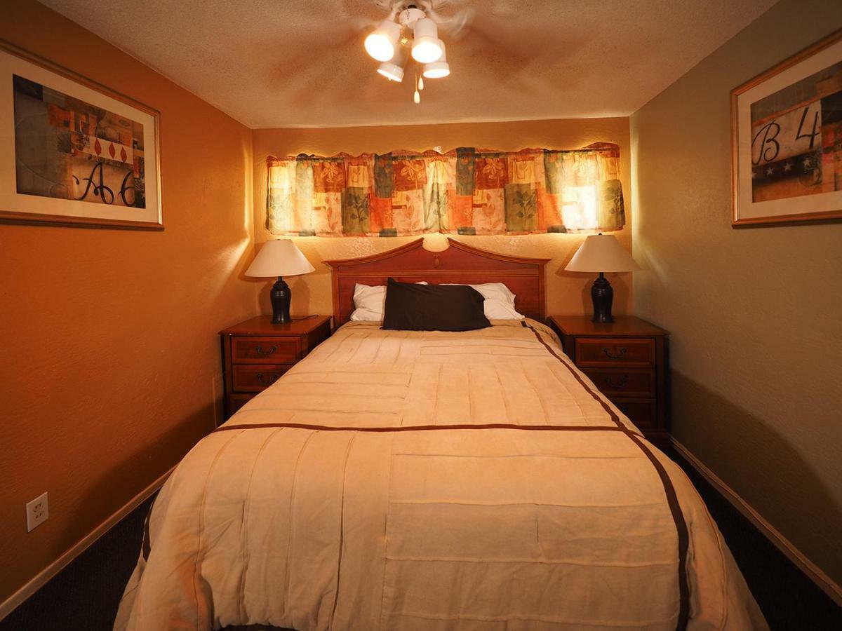 Tuscany Manor ปาล์มสปริงส์ ภายนอก รูปภาพ