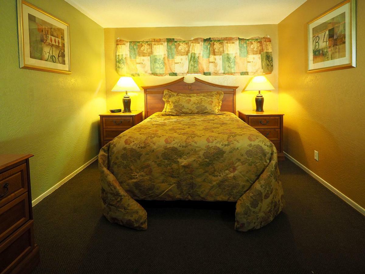 Tuscany Manor ปาล์มสปริงส์ ภายนอก รูปภาพ